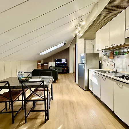 Apartment Mansarda Moderna A *