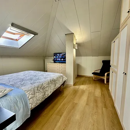Apartamento Mansarda Moderna A *