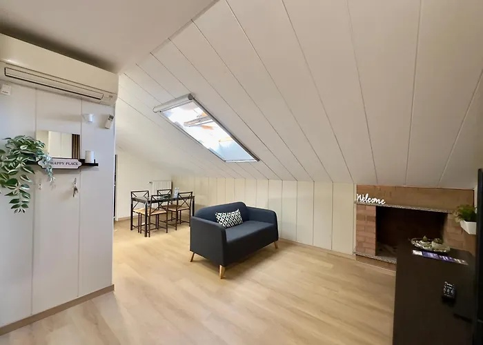 Mansarda Moderna A Apartment Turin
