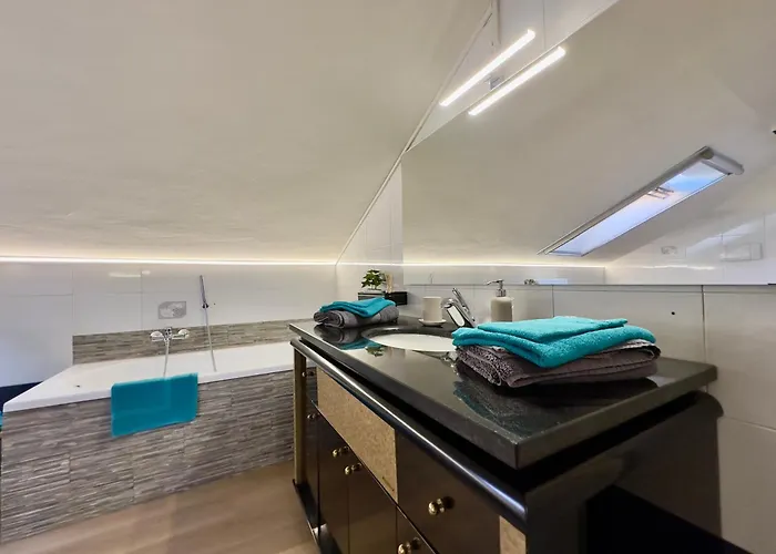 Apartamento Mansarda Moderna A