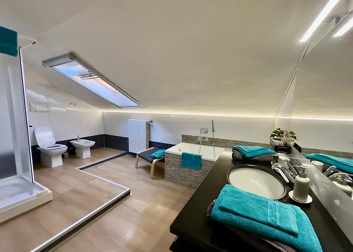 Apartamento Mansarda Moderna A Turín